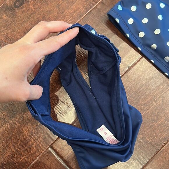 Foil dot scalloped one shoulder bikini - Picture 9 of 14